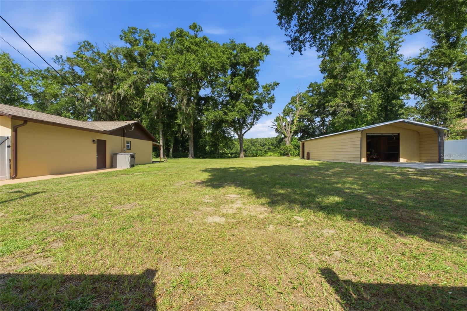 OCALA PARK ESTATE - Residential