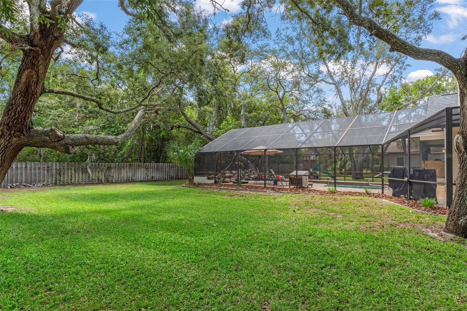 LAKE IN THE WOODS PH II - Residential