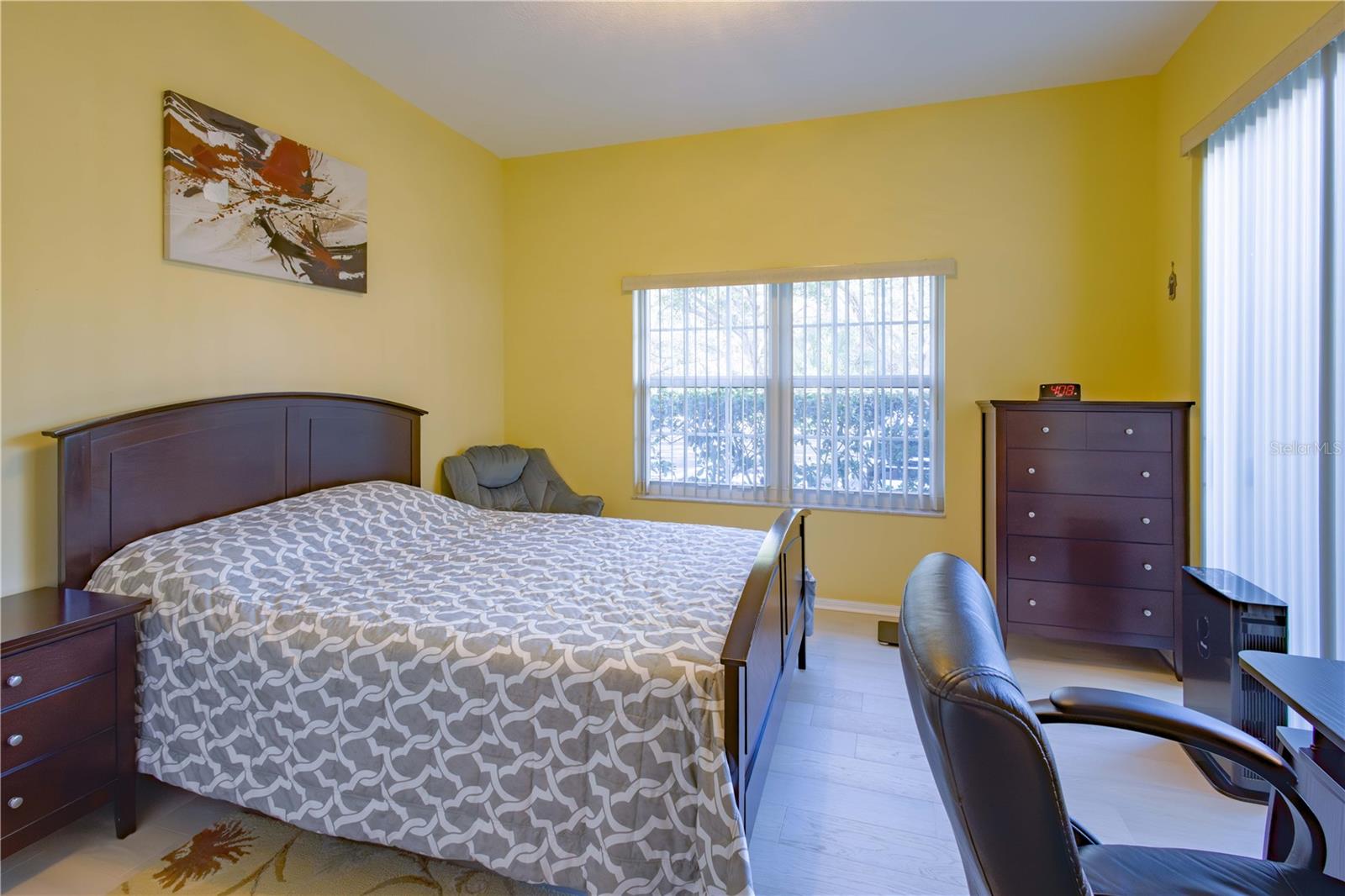 PLAZA DE FLORES - Residential