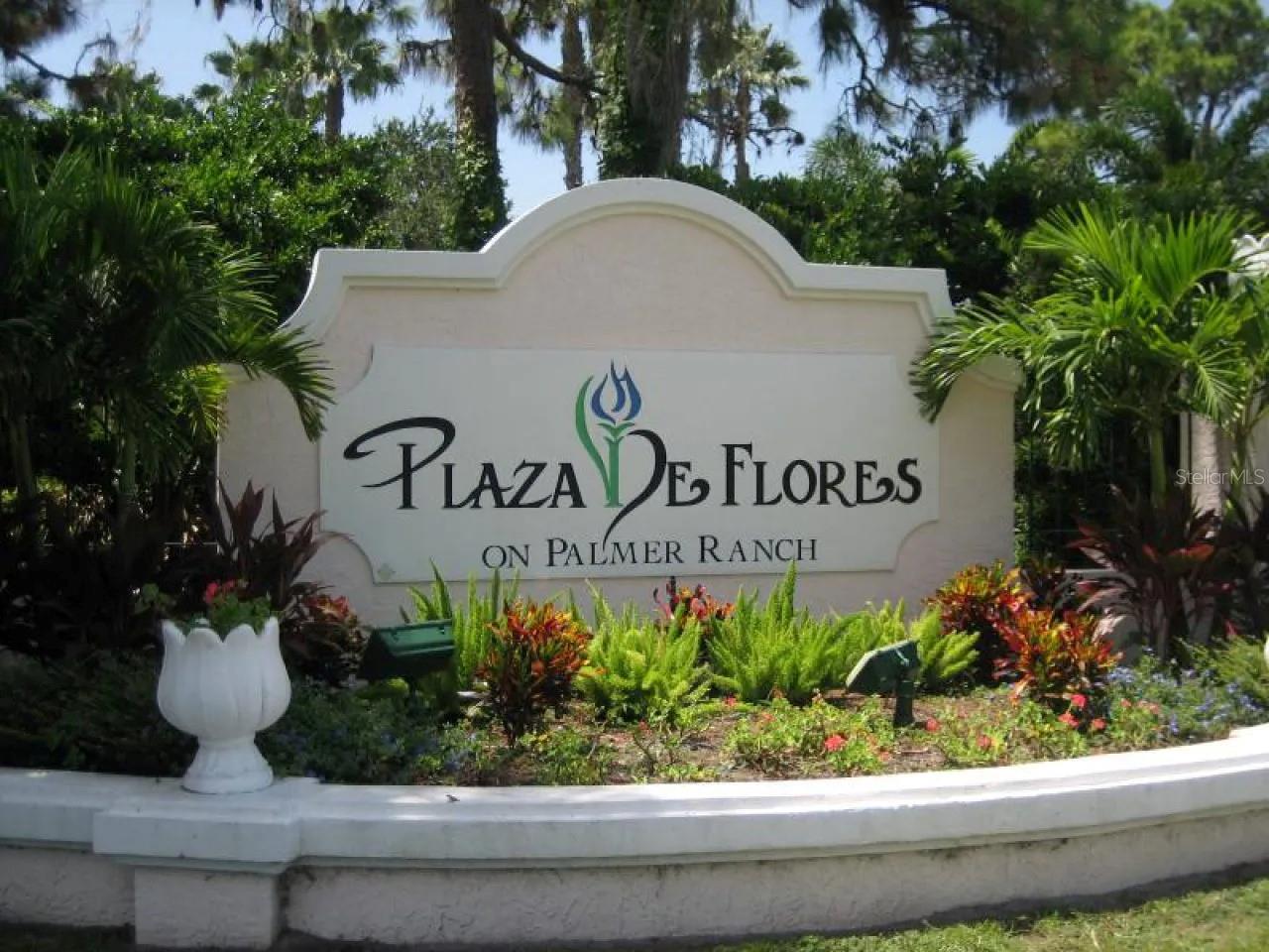 PLAZA DE FLORES - Residential
