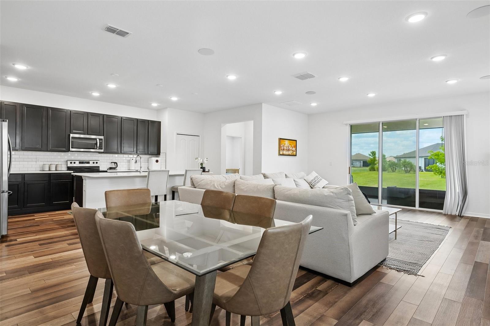 MIRADA PCLS 20 & 22 - Residential