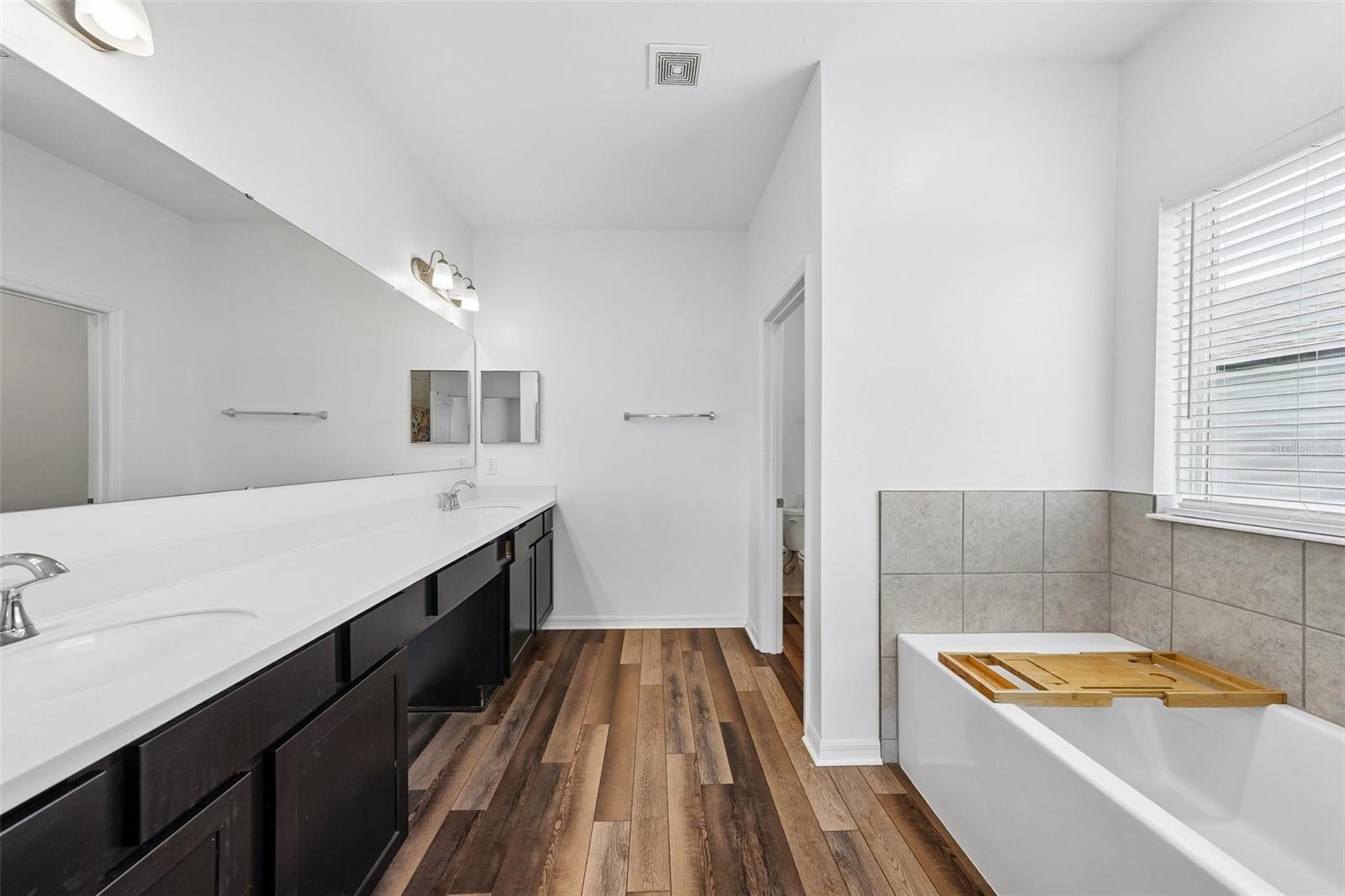 MIRADA PCLS 20 & 22 - Residential