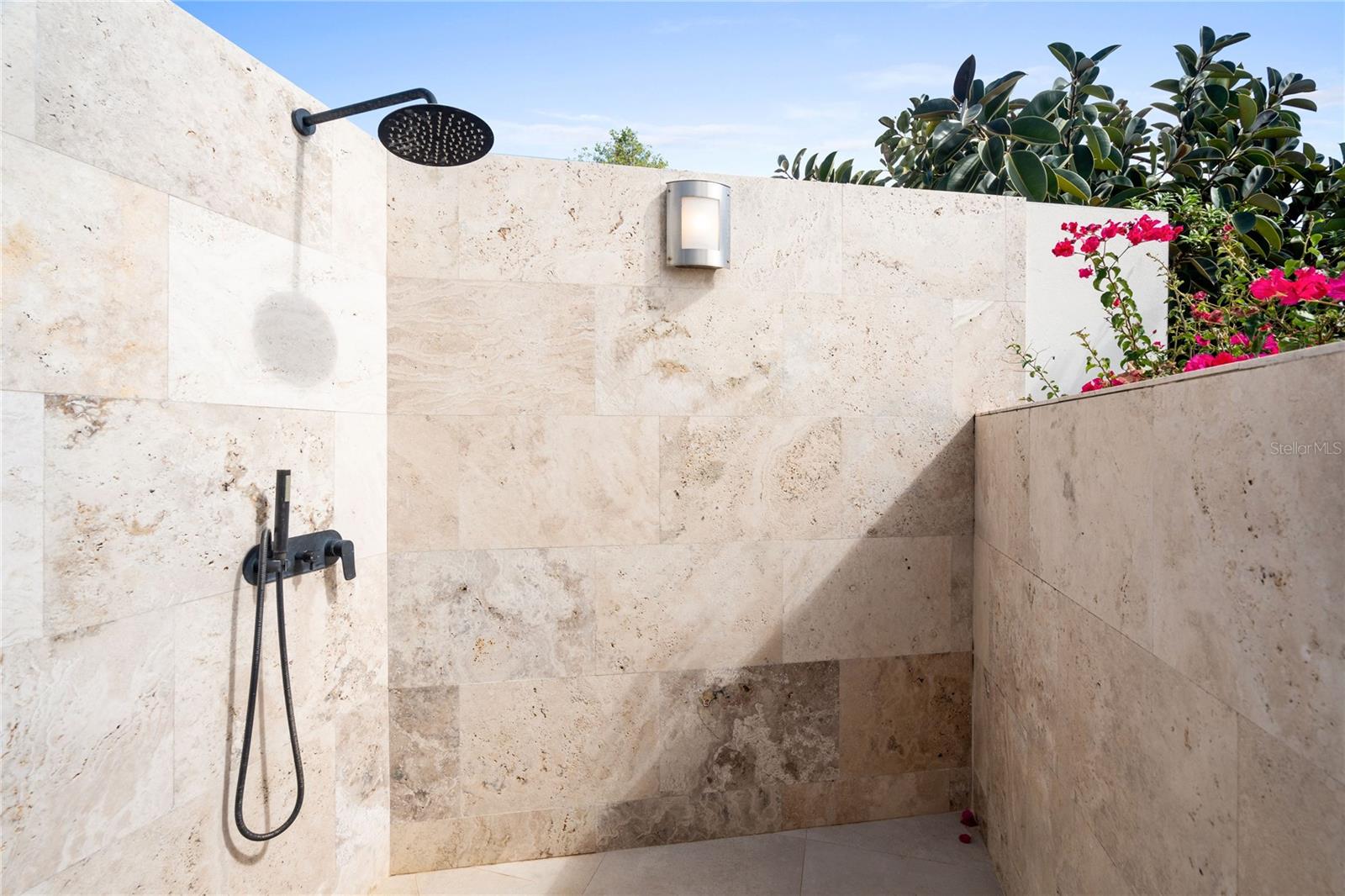 NORTHVIEW ESTATES - Residential