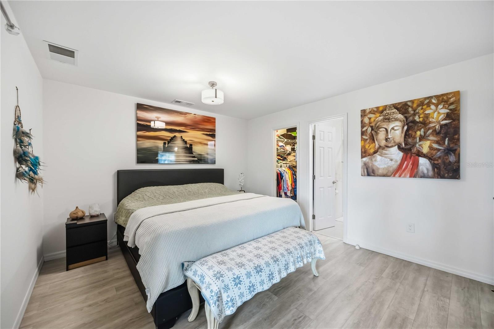 VILLAGE OAKS SEC A - Residential