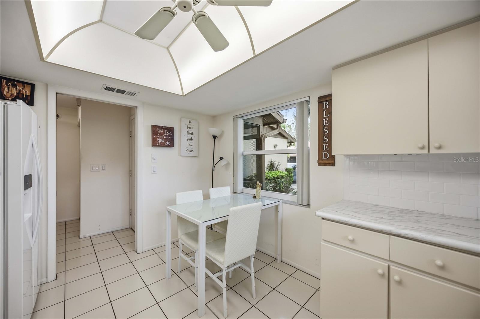 VILLAGE OAKS SEC A - Residential