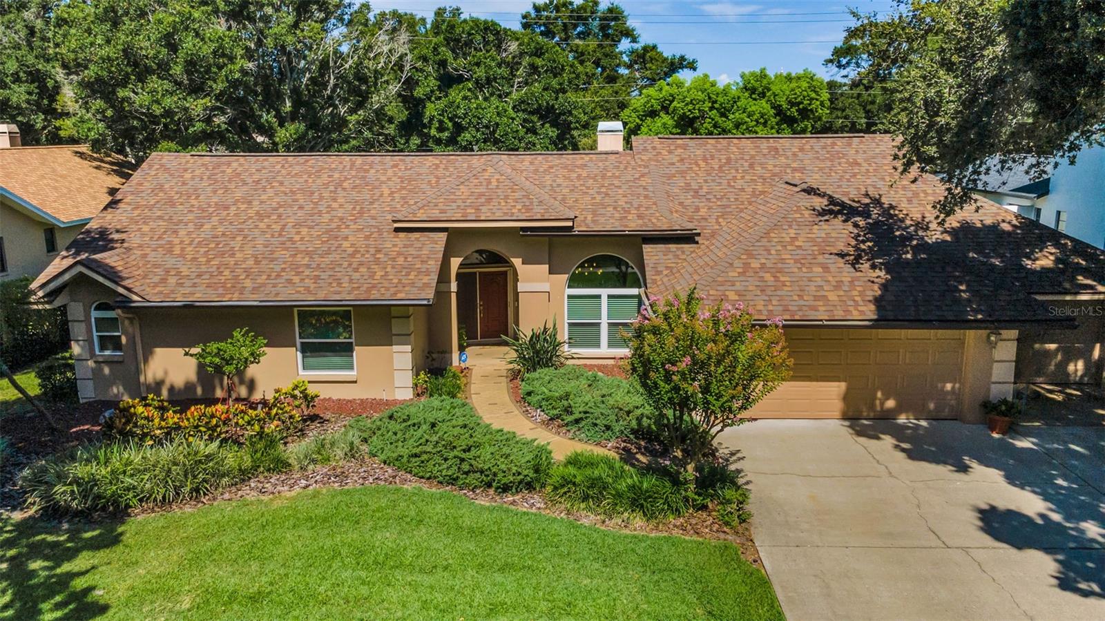 WINDTREE OAKS - Residential