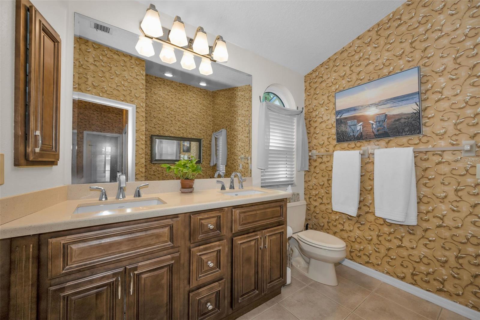 WINDTREE OAKS - Residential