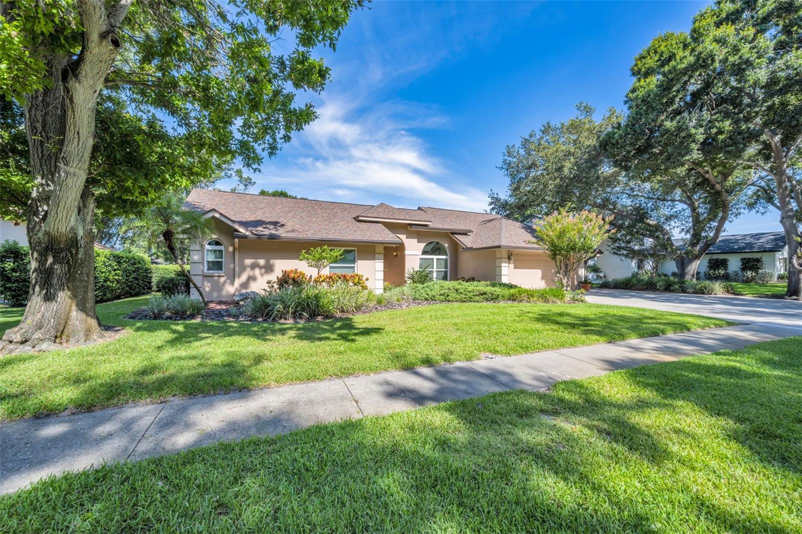 WINDTREE OAKS - Residential