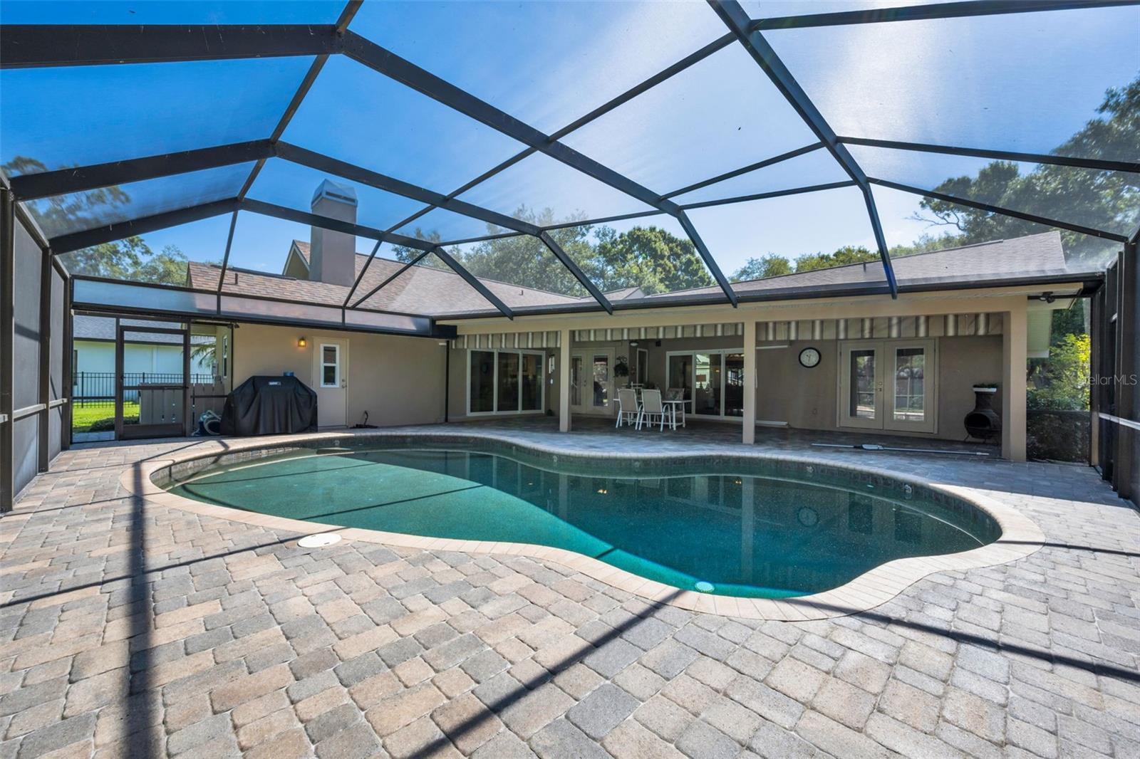 WINDTREE OAKS - Residential