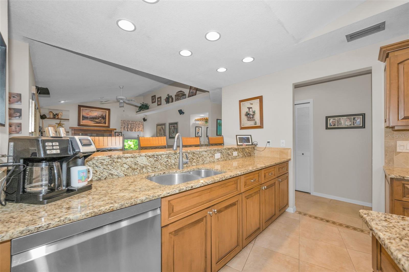 WINDTREE OAKS - Residential