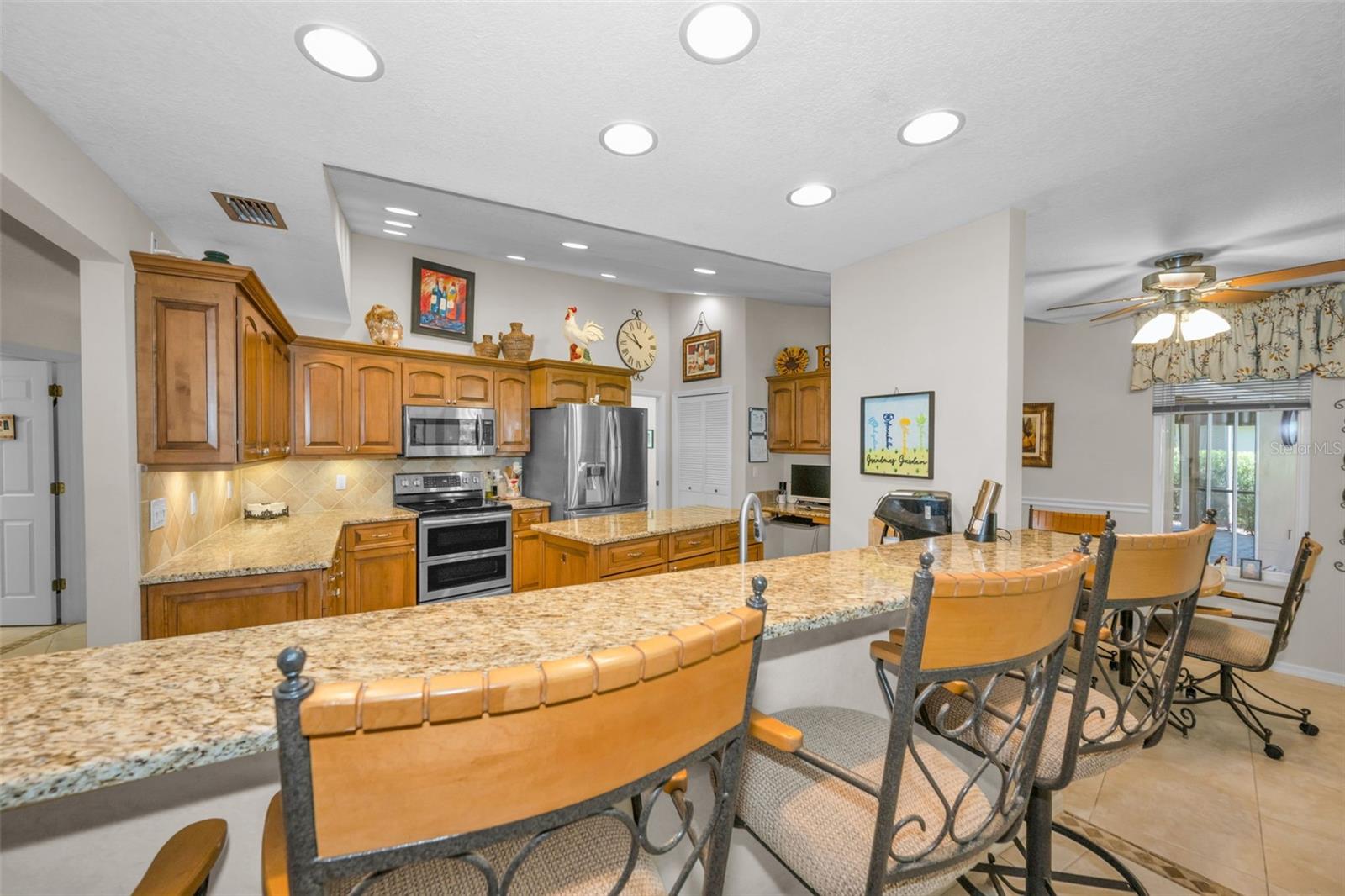 WINDTREE OAKS - Residential