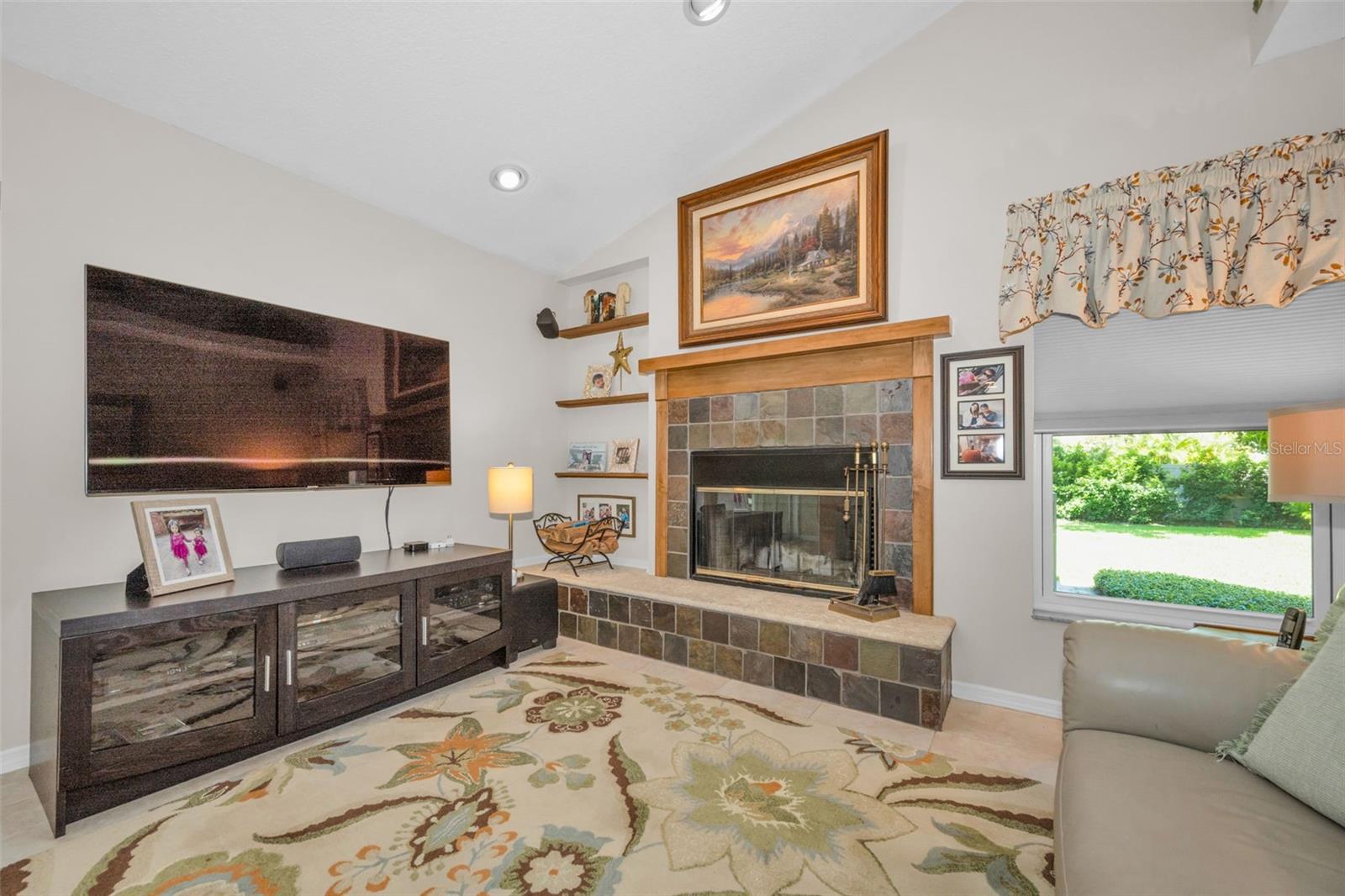 WINDTREE OAKS - Residential