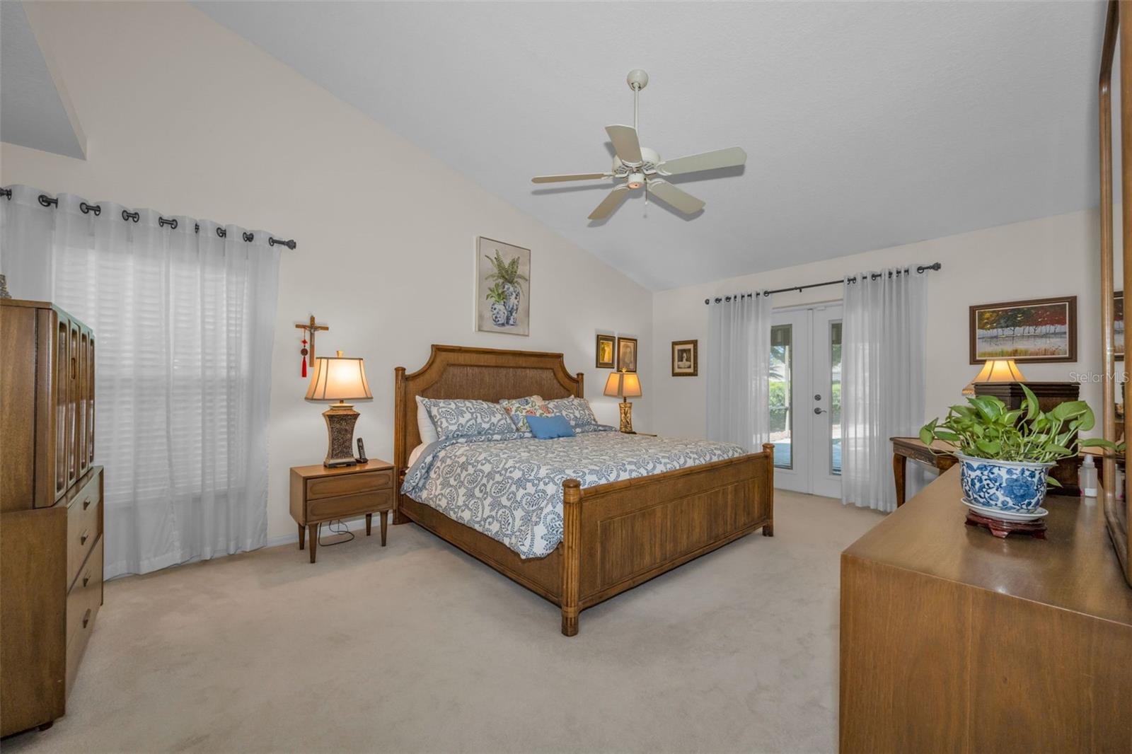 WINDTREE OAKS - Residential