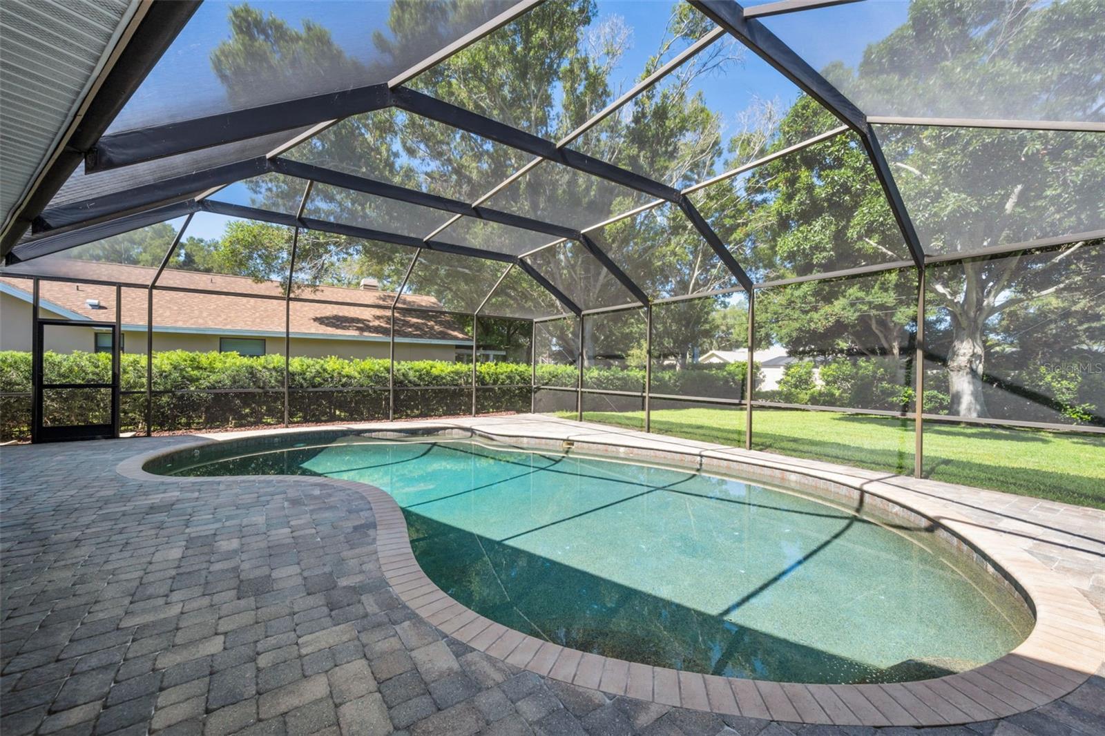 WINDTREE OAKS - Residential