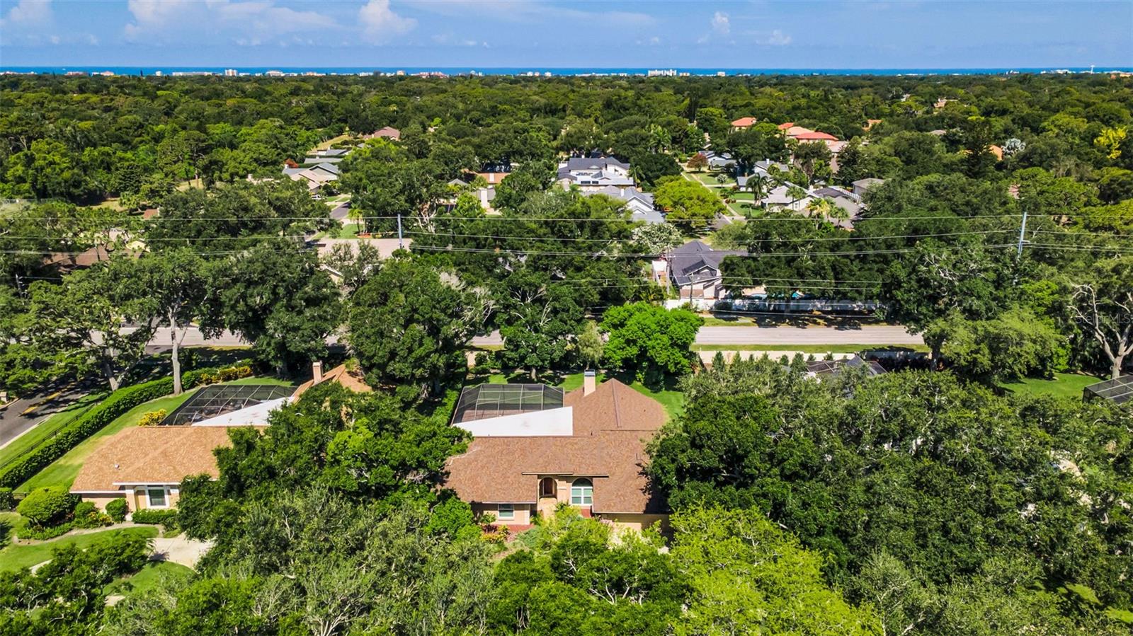 WINDTREE OAKS - Residential
