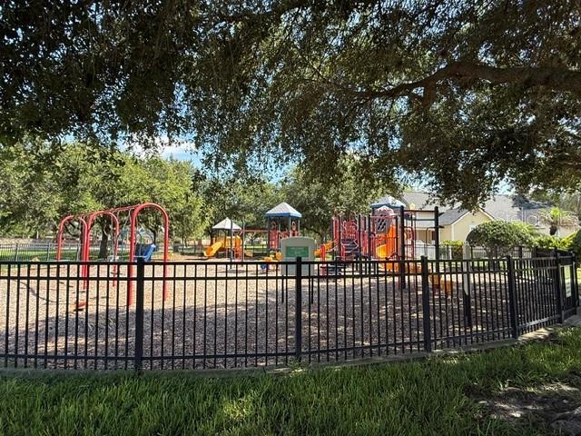 GLYNWOOD 51 32 - Residential