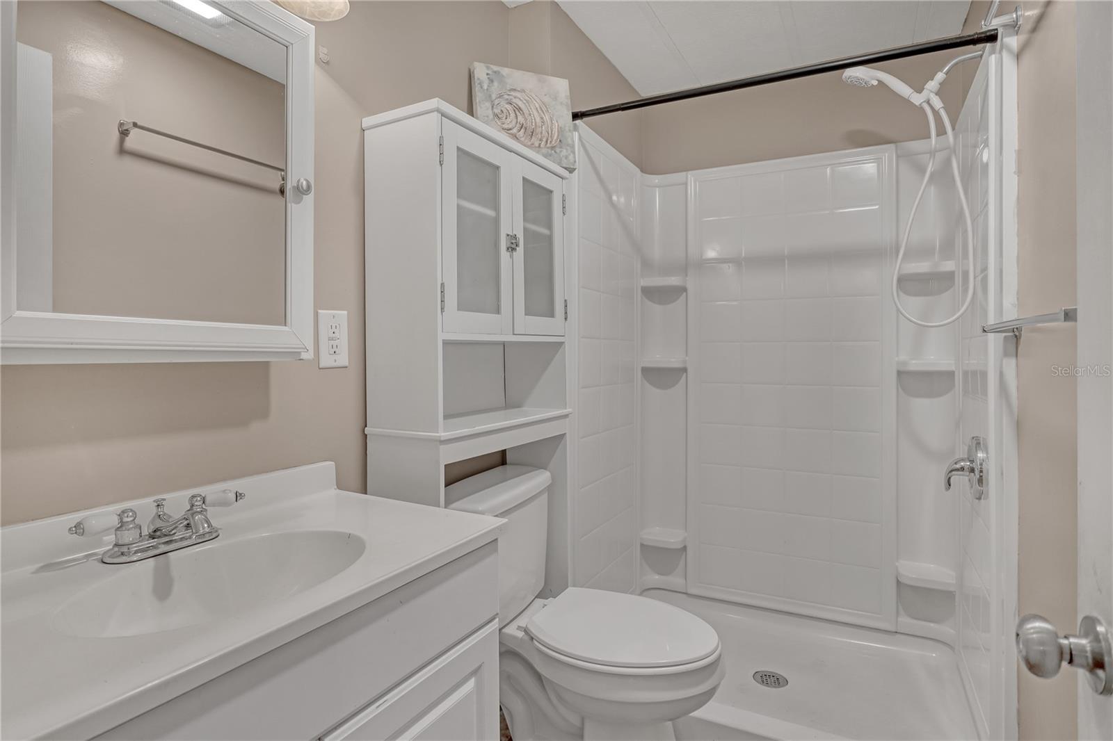 PALM BAY COLONY SEC 01 - Residential