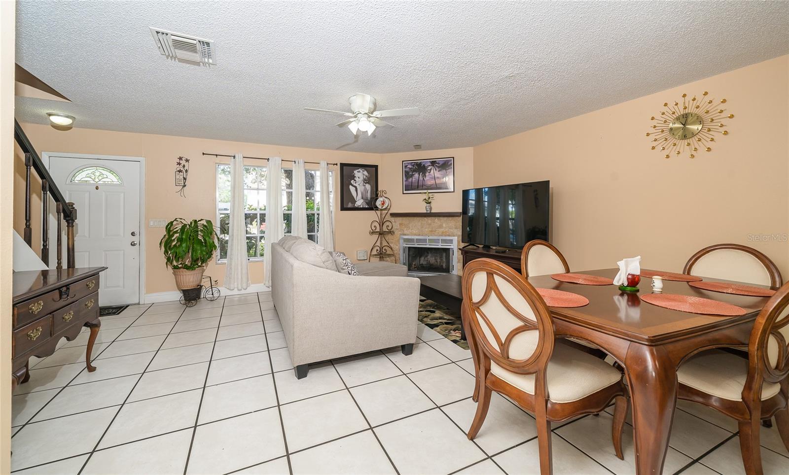 CITRUS POINTE UNIT 1 - Residential