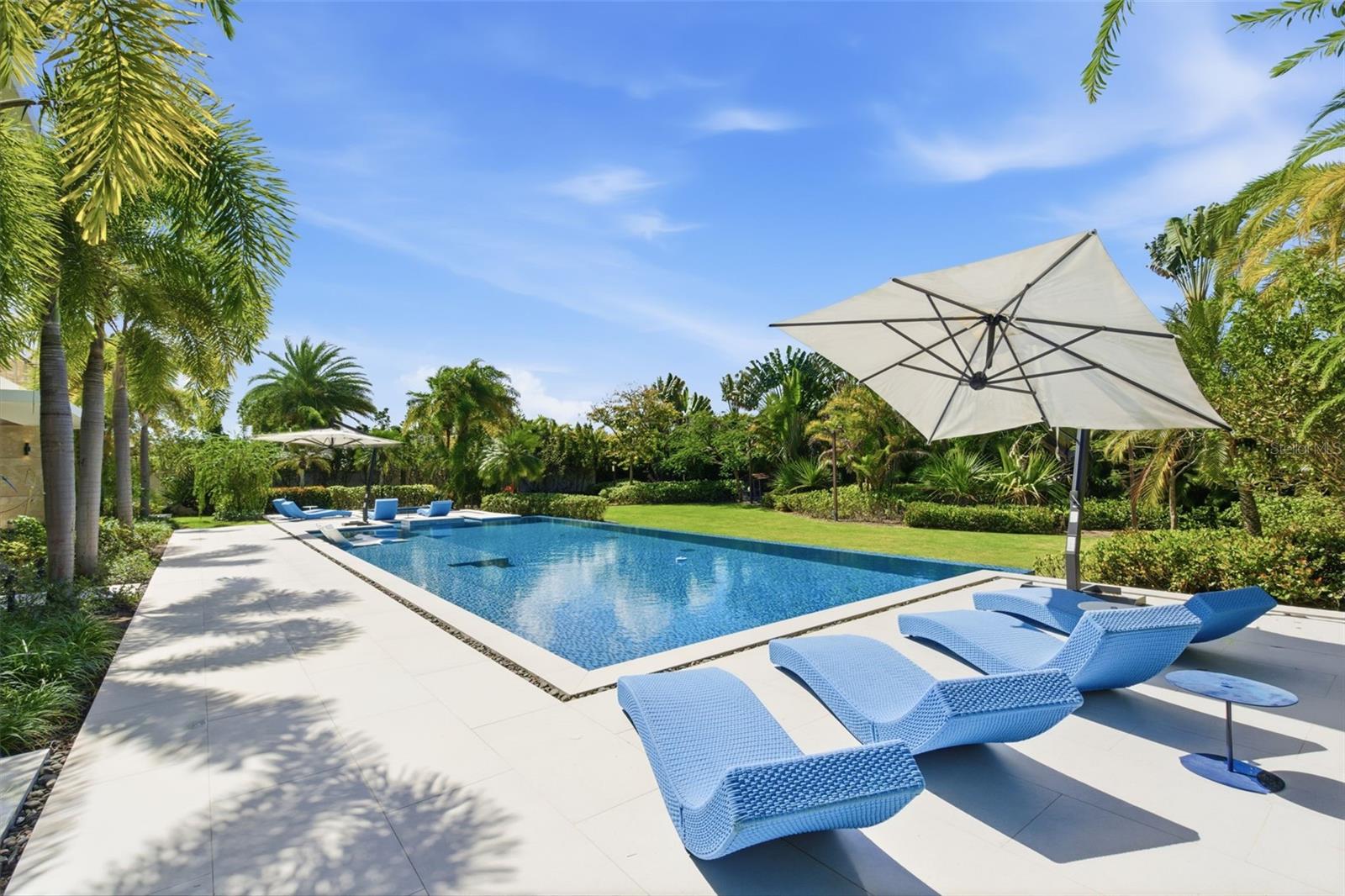 DORADO BEACH EAST - Residential