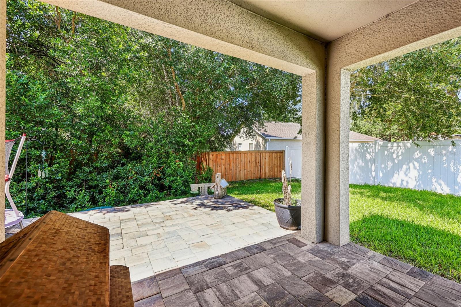 PARKMORE MANOR - Residential