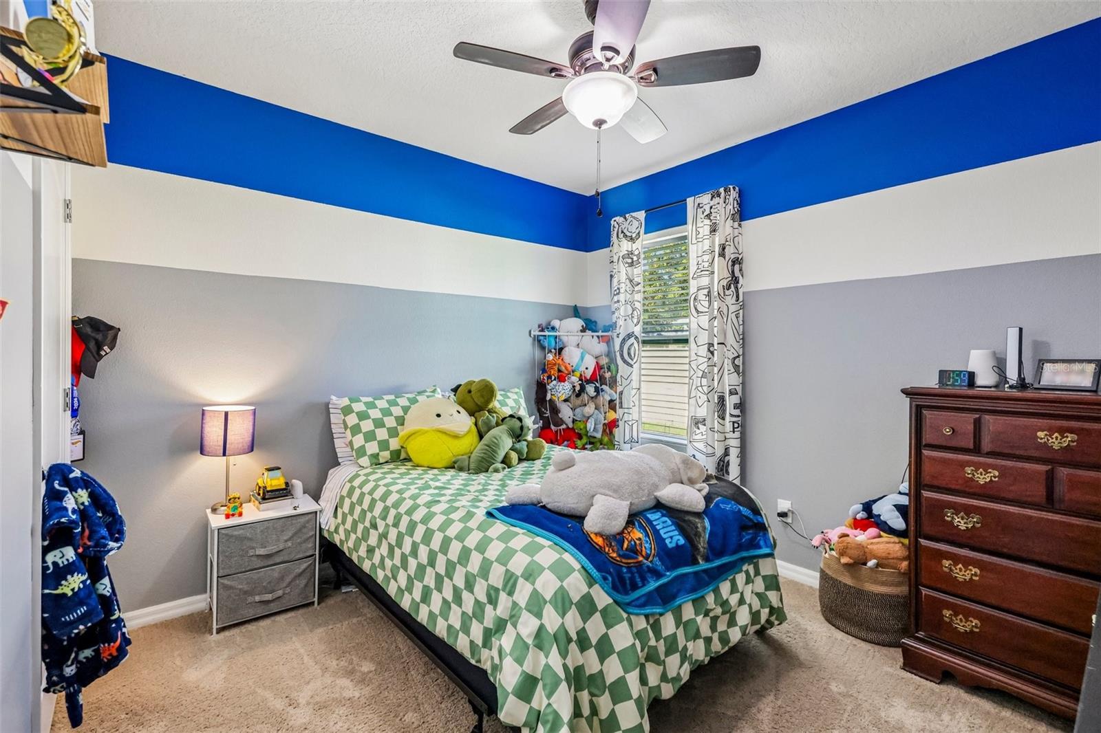 PARKMORE MANOR - Residential