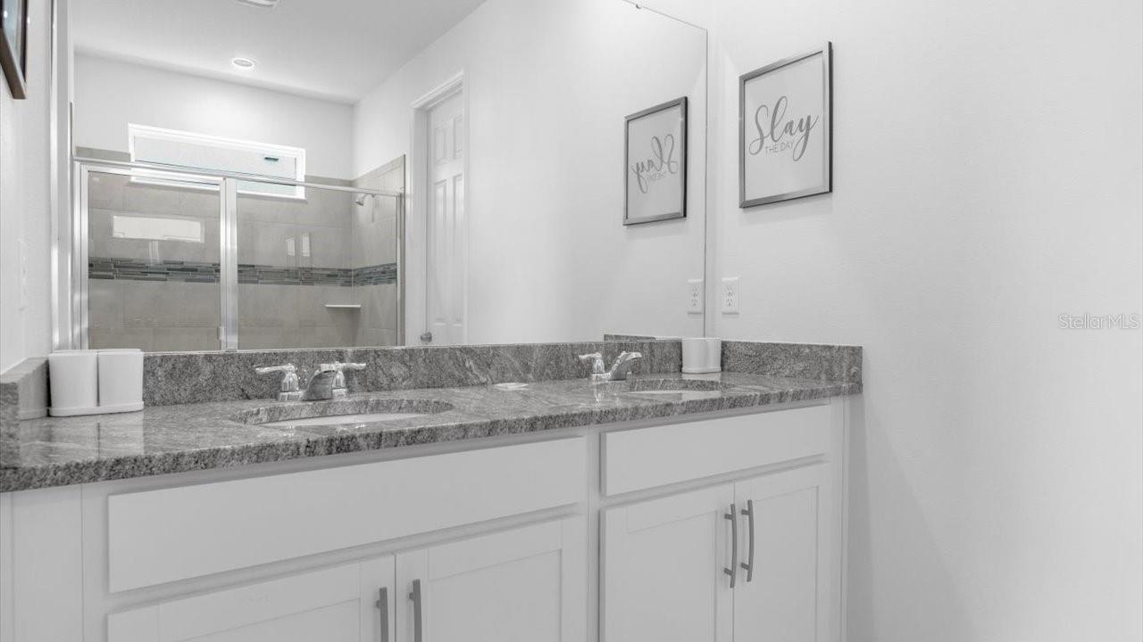 SOLARA RESORT - Residential