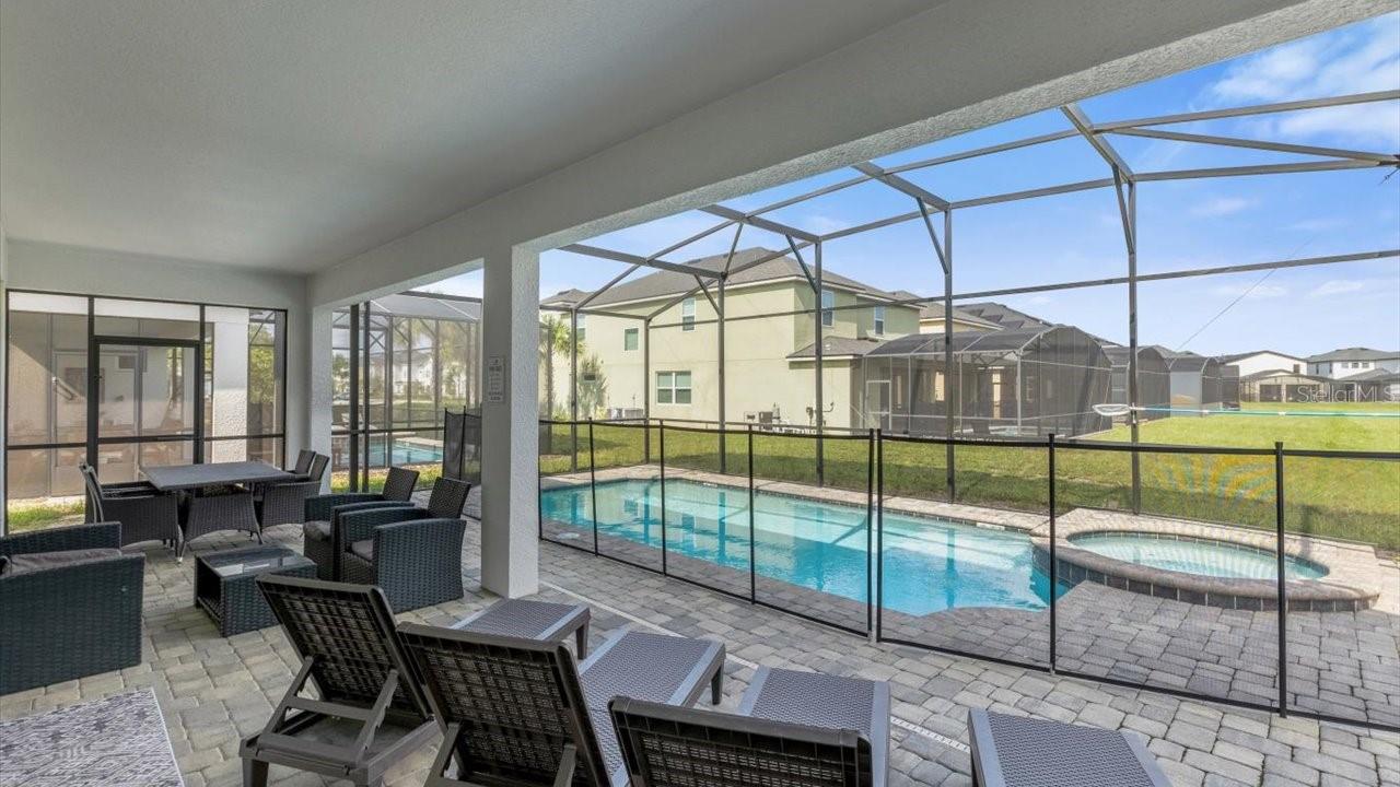 SOLARA RESORT - Residential