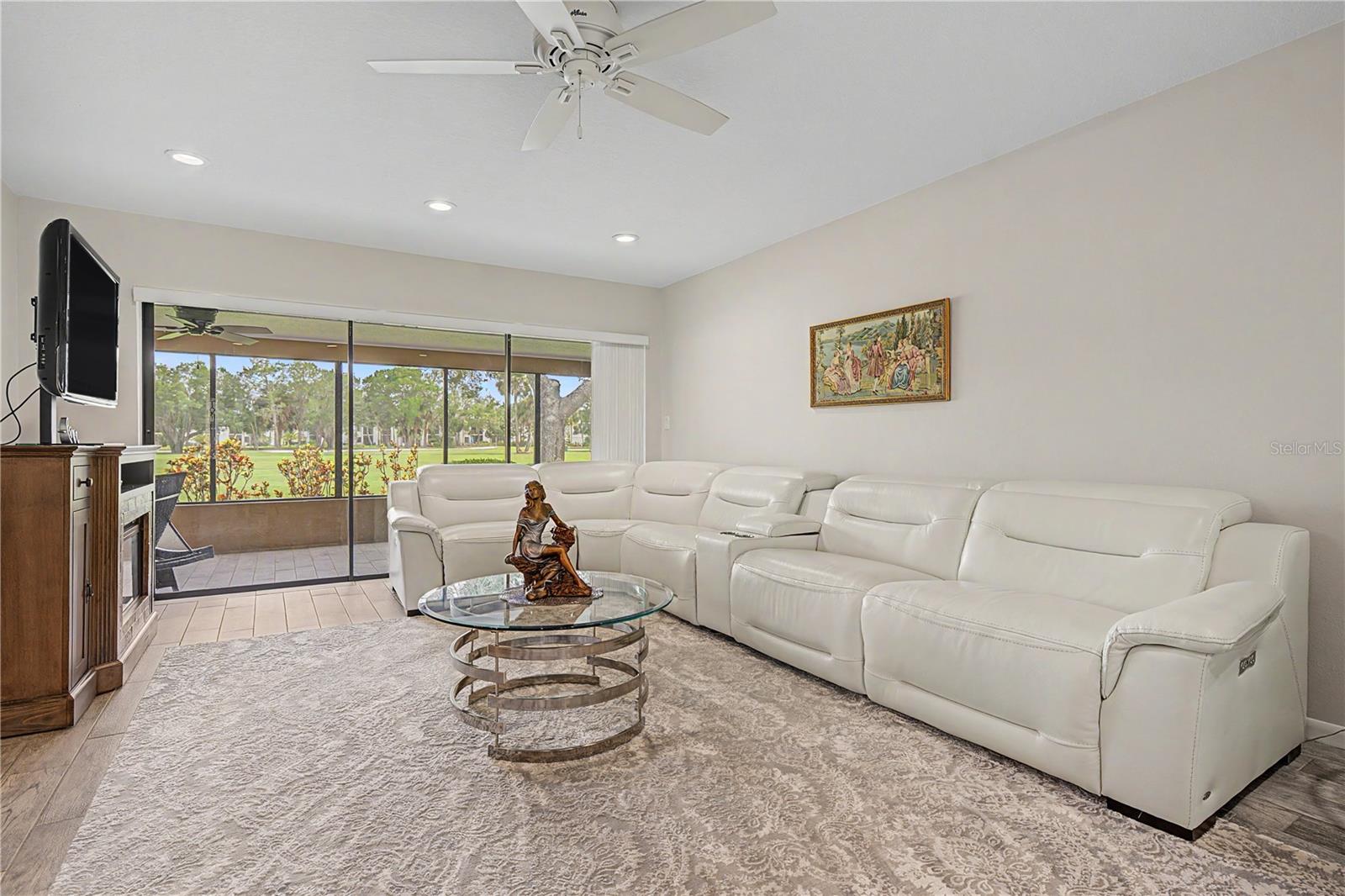 EAST LAKE WOODLANDS - Residential