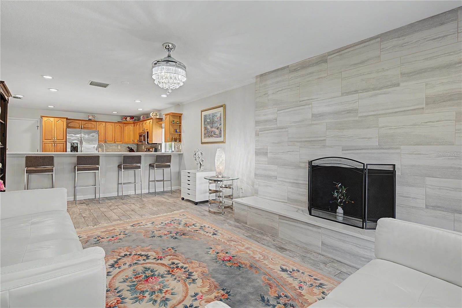 EAST LAKE WOODLANDS - Residential
