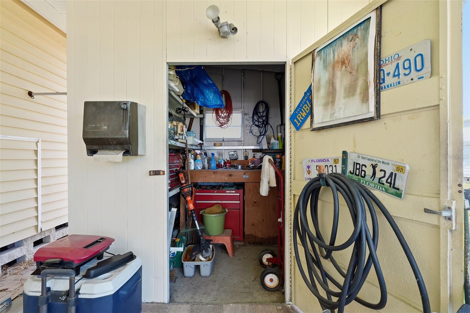 TARPON SHORES MOBILE HOME VILLAGE UNREC - Residential