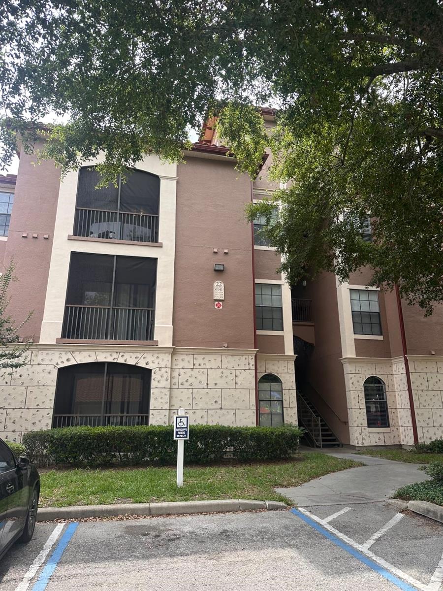 SERENATA CONDO - Residential Lease