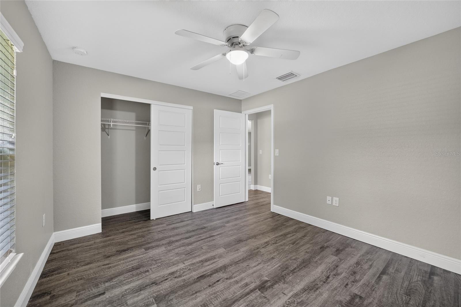 SILVER SPGS SHORES UN 13 - Residential