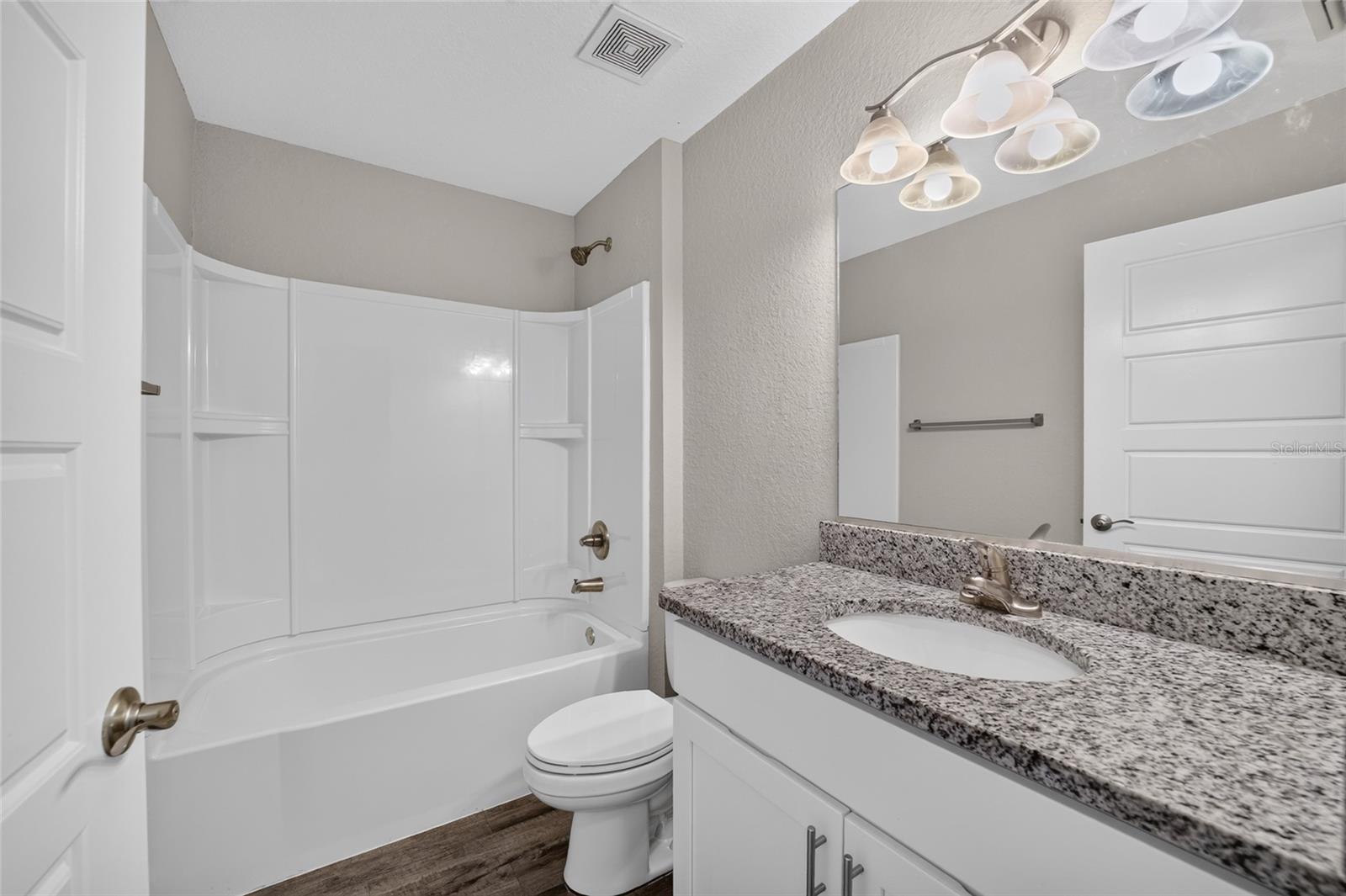 SILVER SPGS SHORES UN 13 - Residential