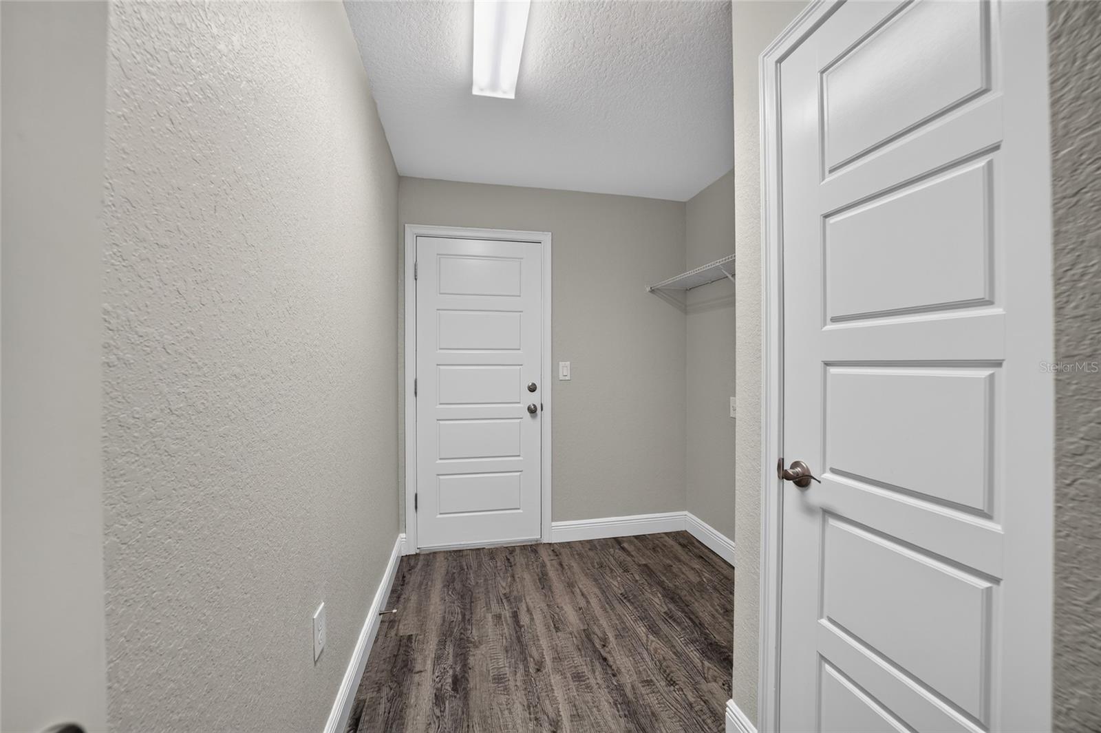 SILVER SPGS SHORES UN 13 - Residential