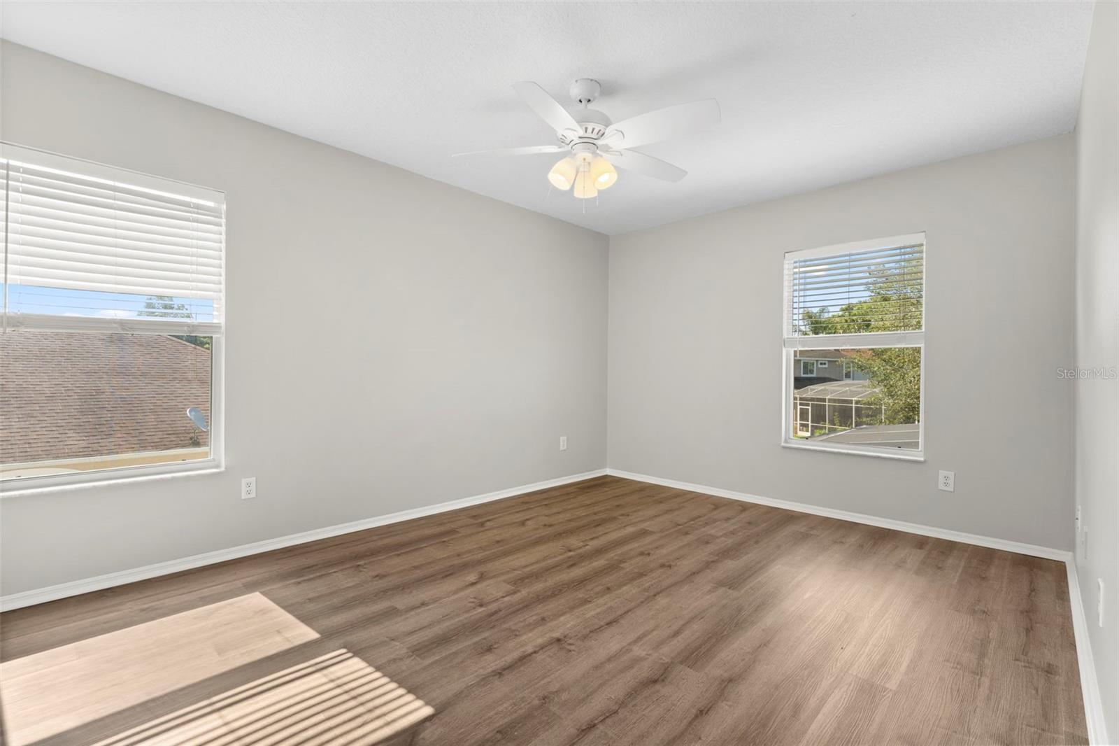 CHAPMAN GROVES - Residential
