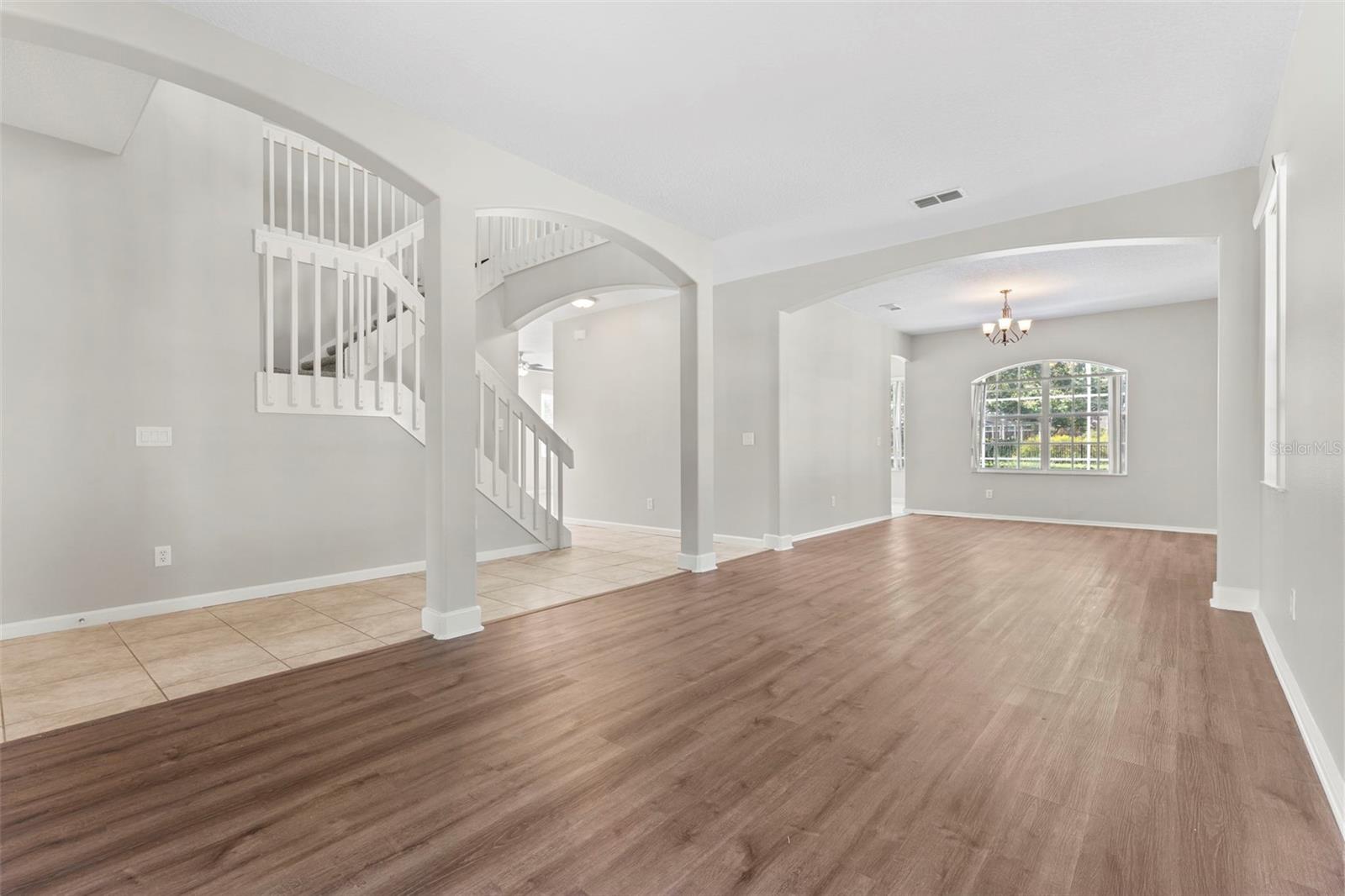 CHAPMAN GROVES - Residential