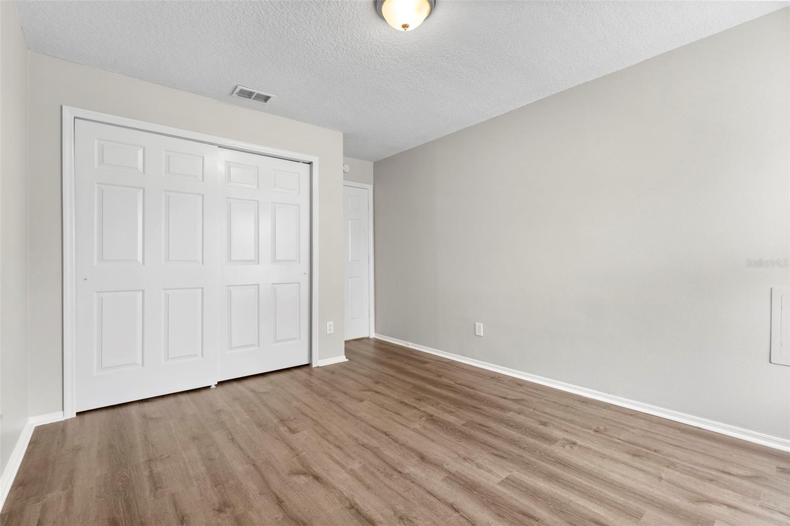 CHAPMAN GROVES - Residential