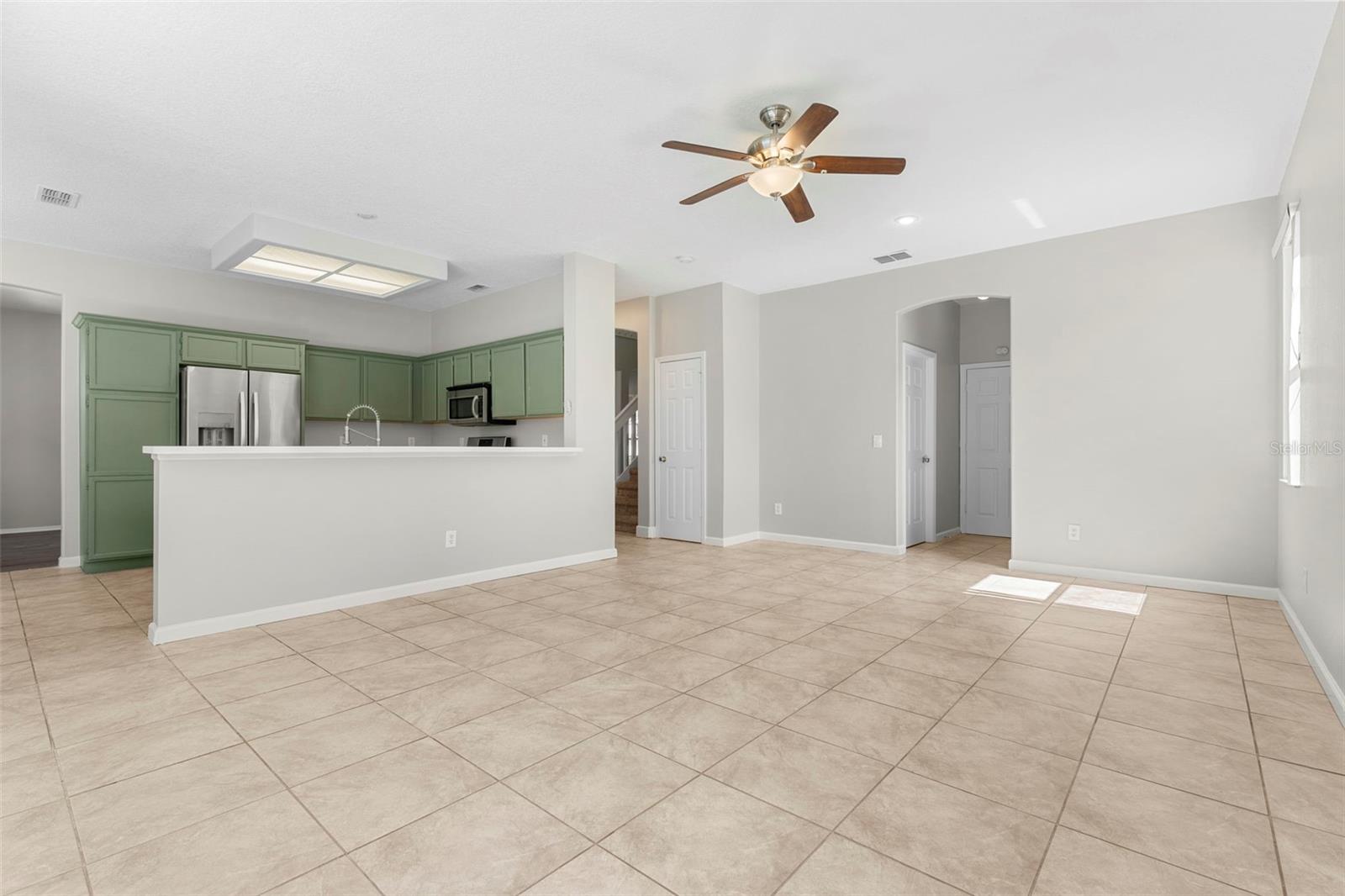 CHAPMAN GROVES - Residential