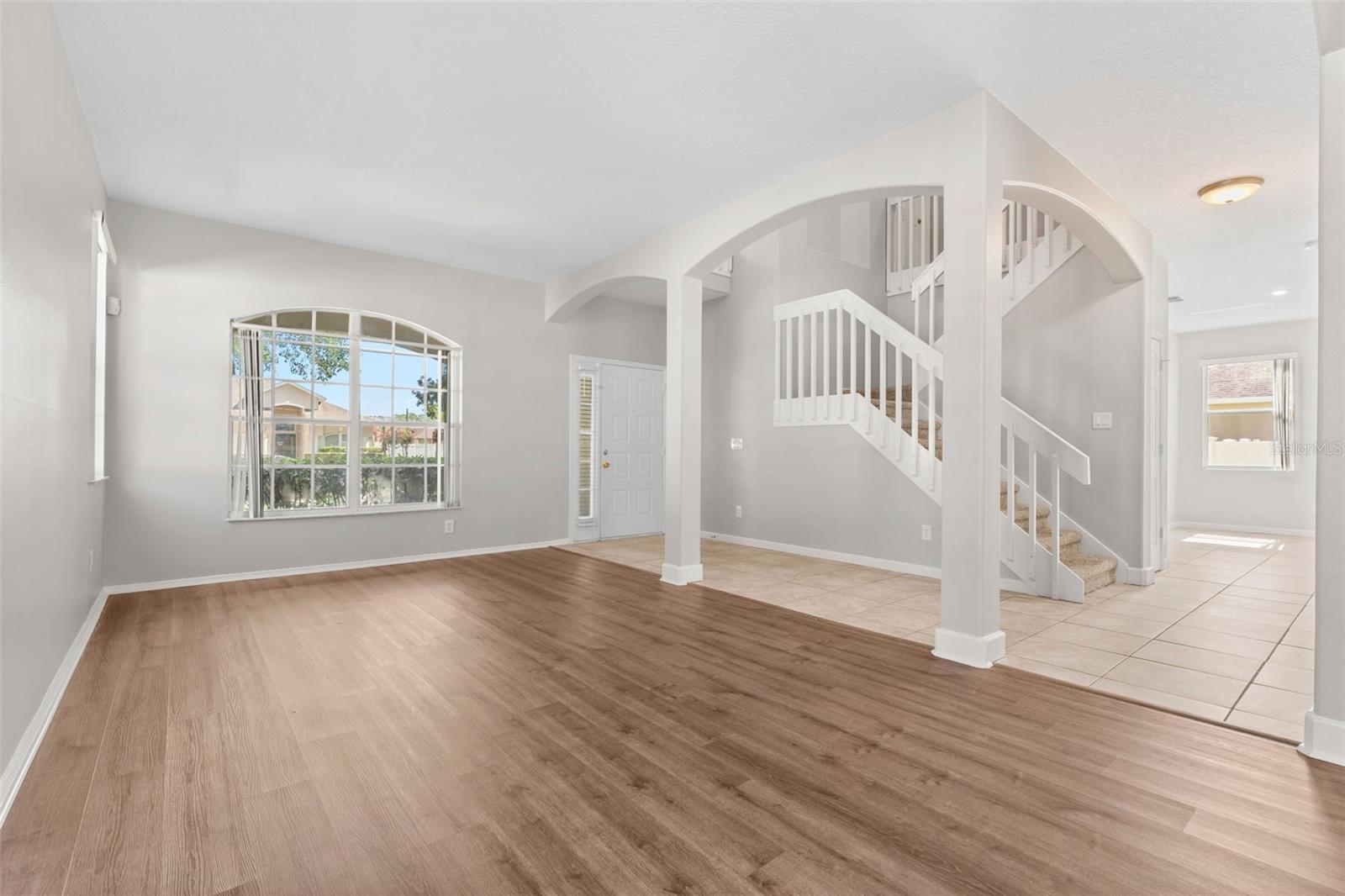 CHAPMAN GROVES - Residential