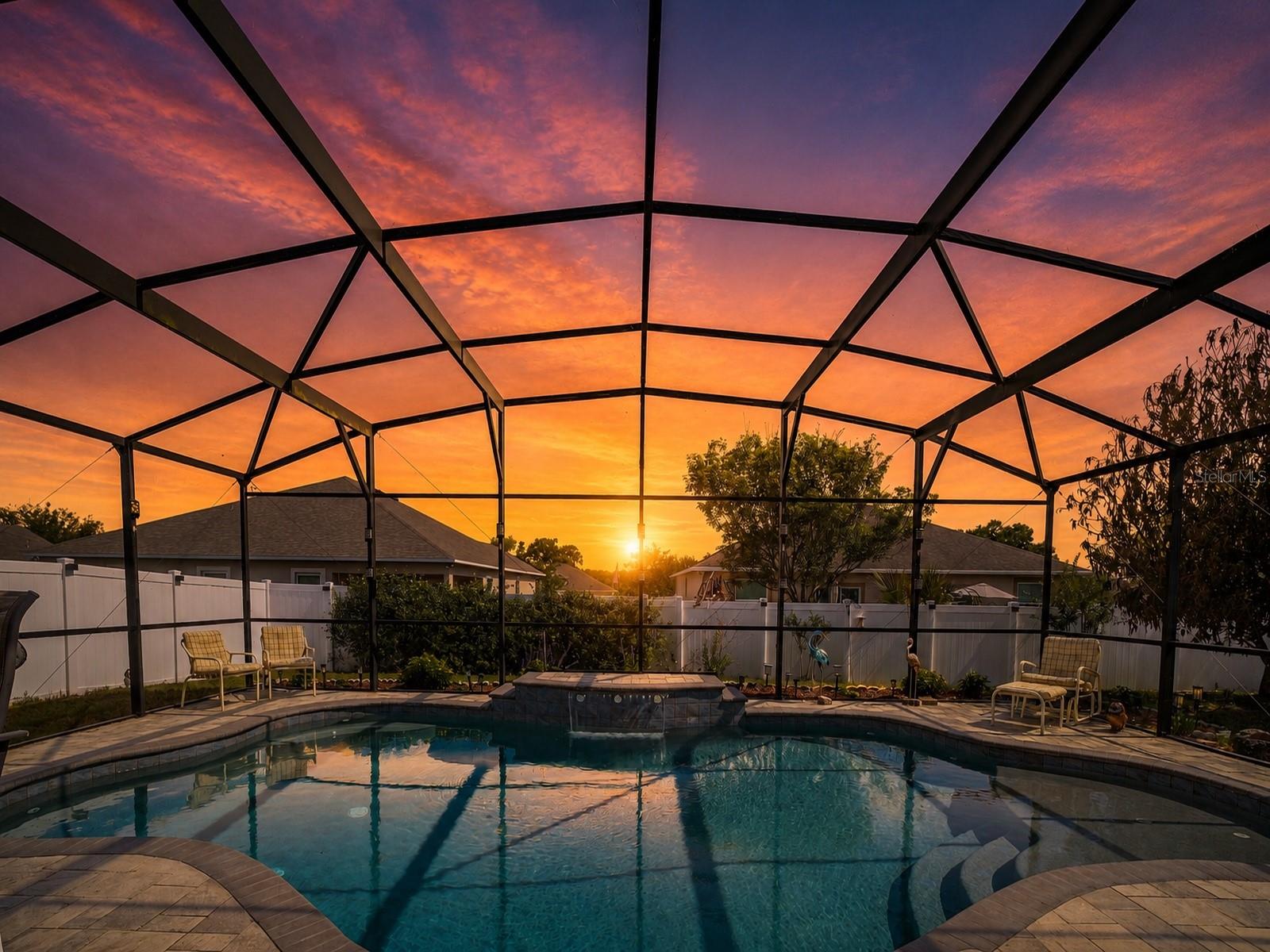 KNIGHT LAKE ESTATES - Residential
