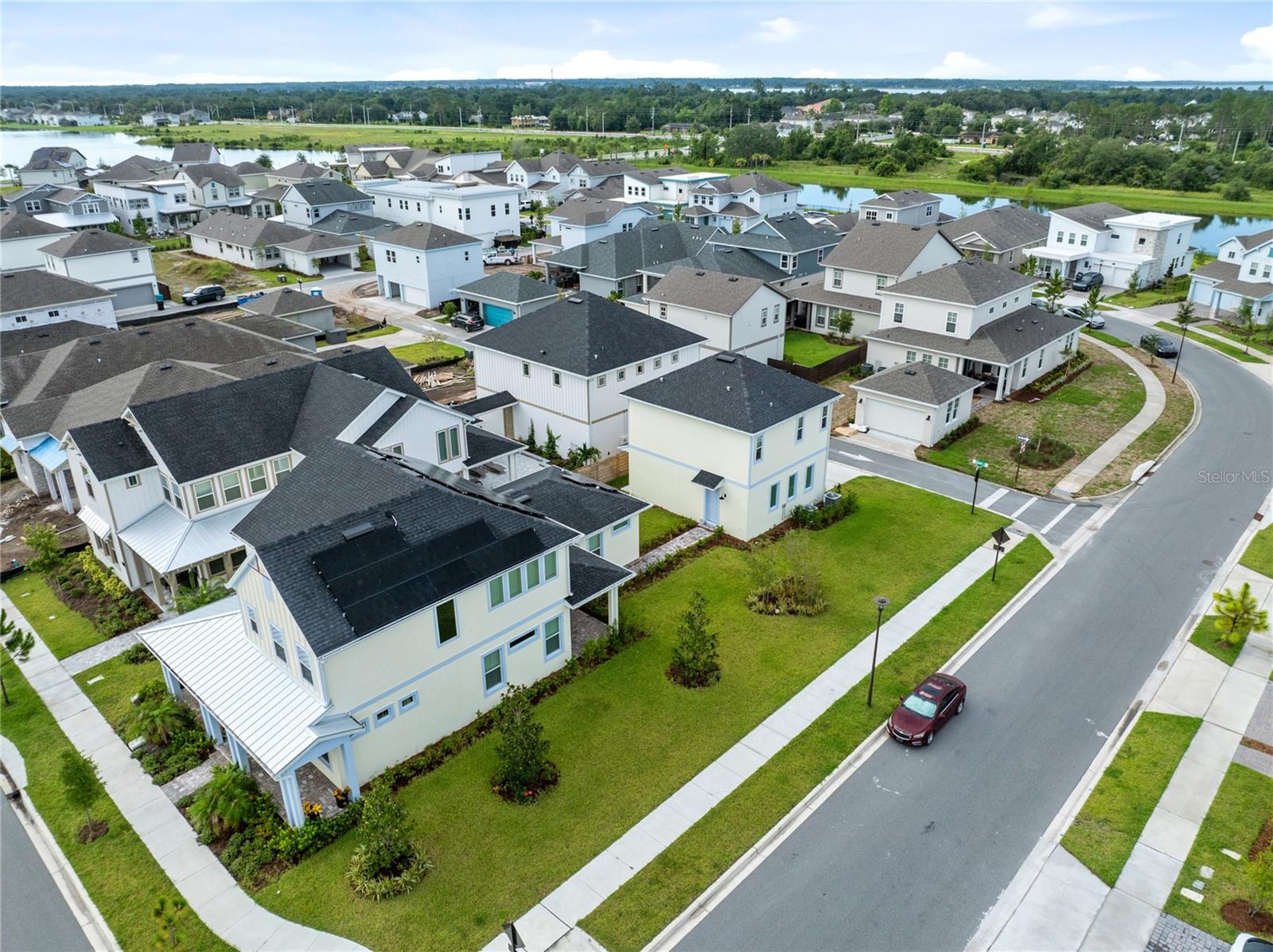 LAUREATE PARK - Residential Lease