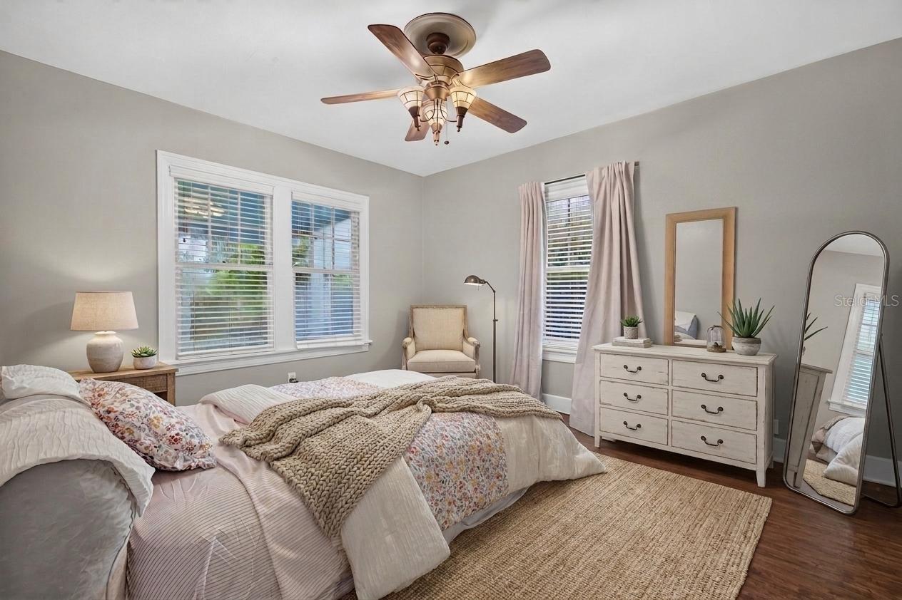 FLORAL VILLA ESTATES REP - Residential