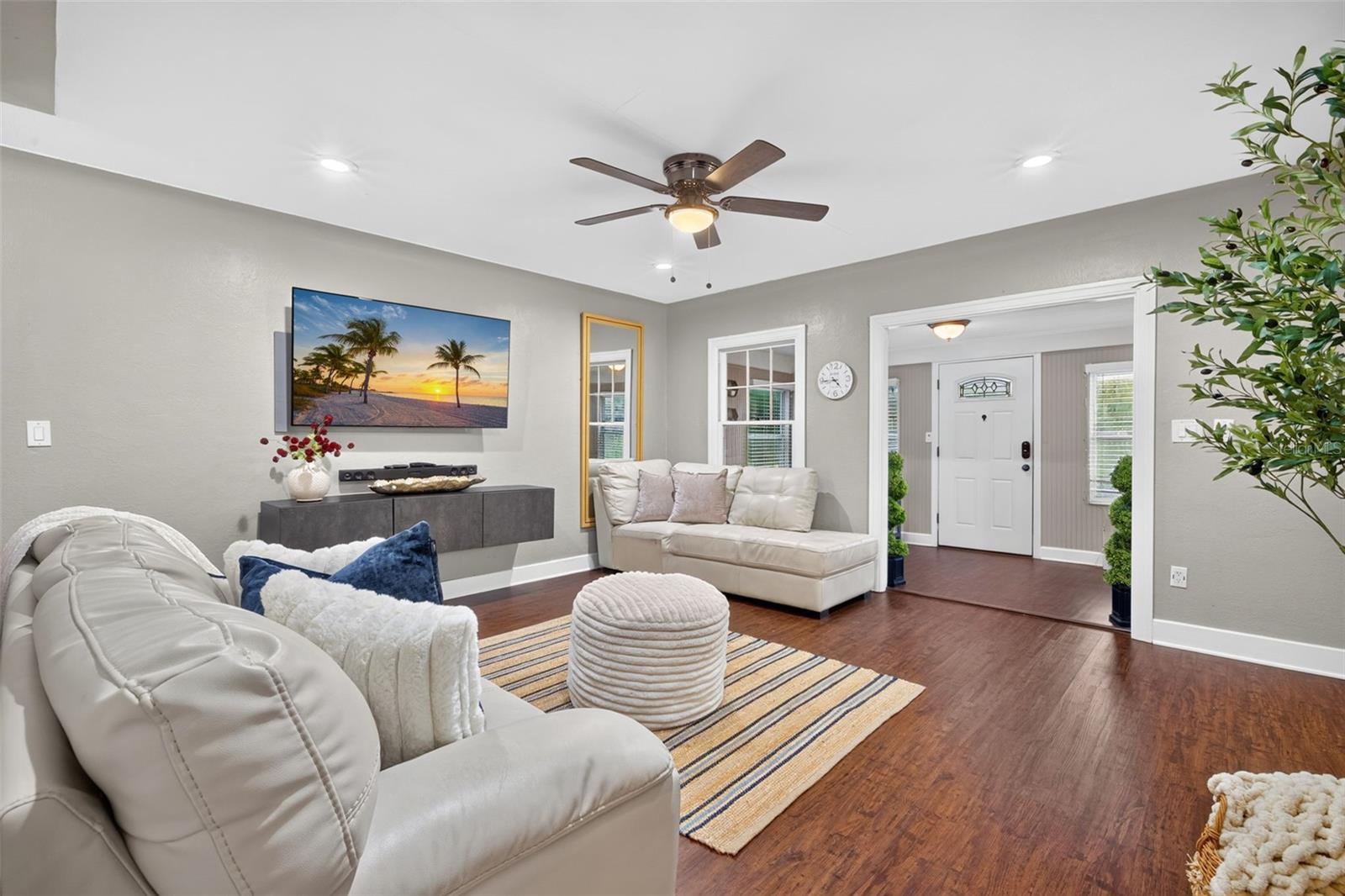 FLORAL VILLA ESTATES REP - Residential
