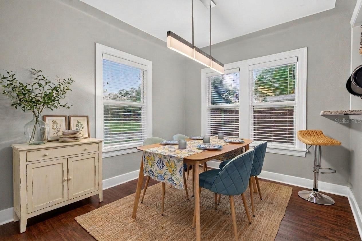FLORAL VILLA ESTATES REP - Residential