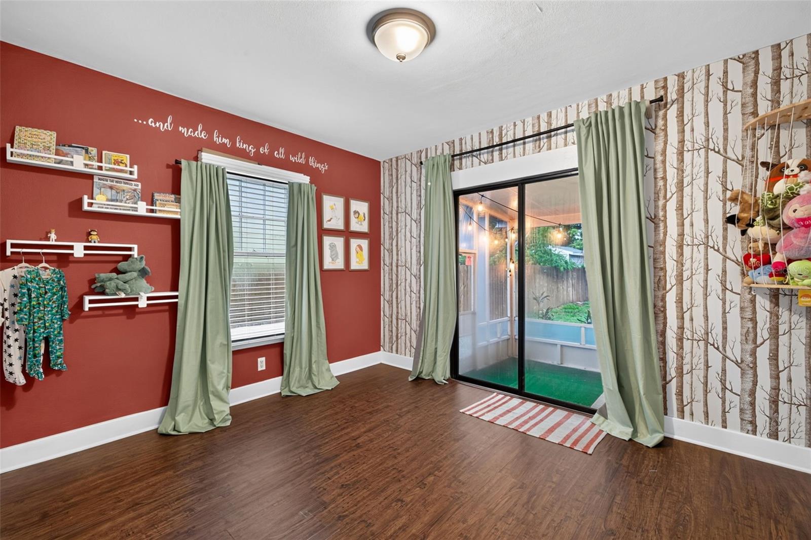 FLORAL VILLA ESTATES REP - Residential