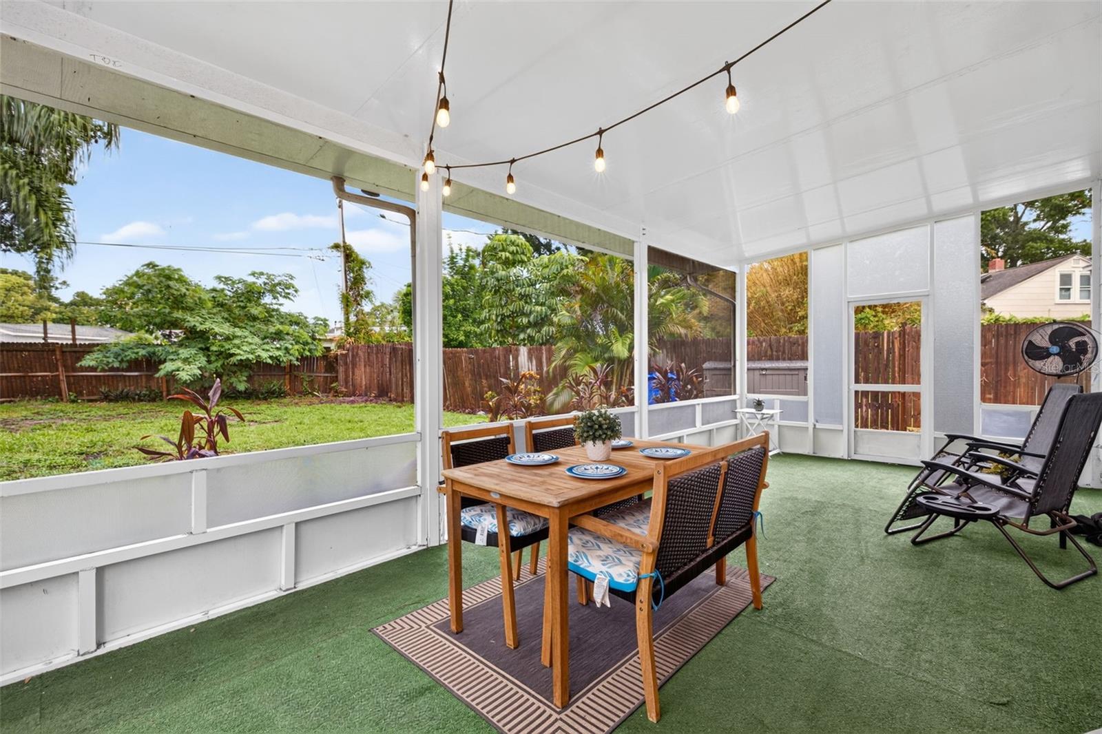 FLORAL VILLA ESTATES REP - Residential