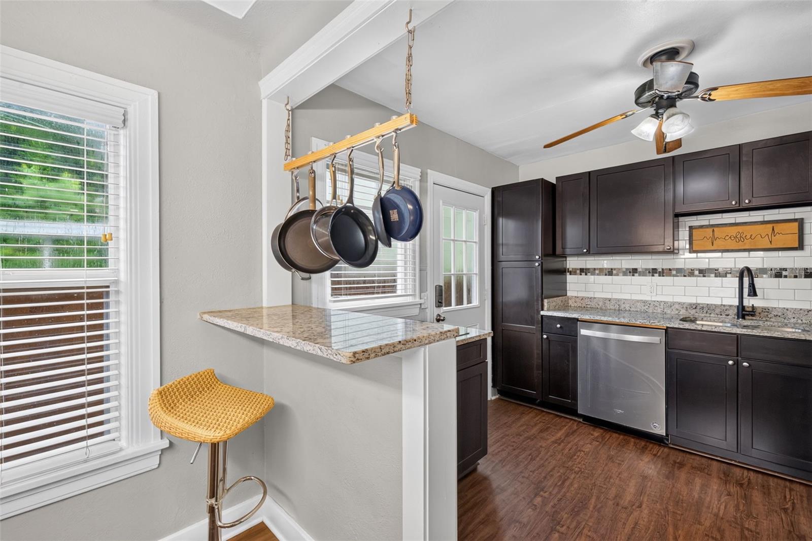 FLORAL VILLA ESTATES REP - Residential