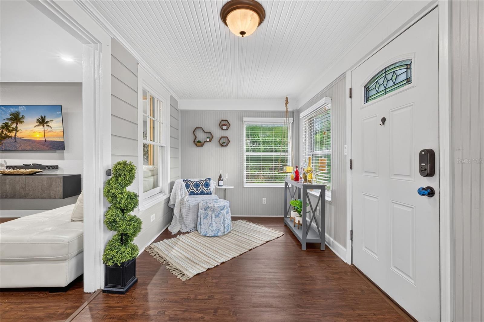 FLORAL VILLA ESTATES REP - Residential