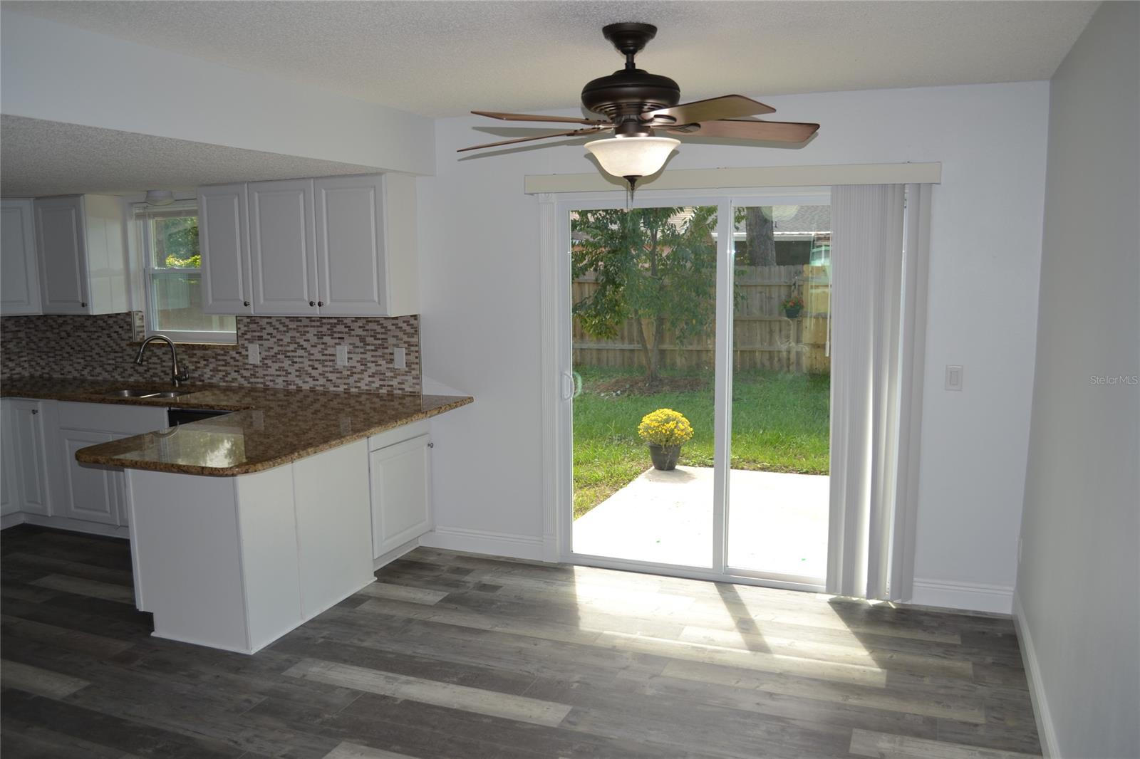 Florida Shores 01 - Residential