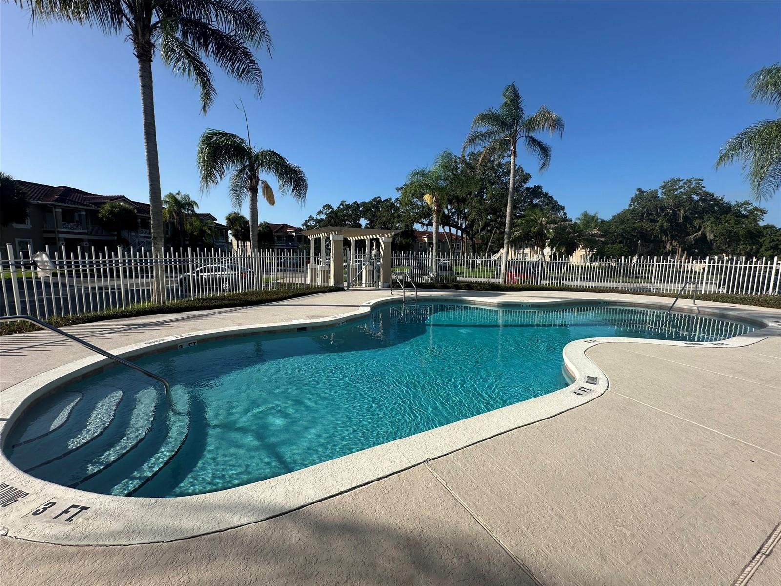 OSPREY COVE AT THE OAKS CONDO PH 11 - Residential